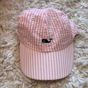 Vineyard Vines hat!